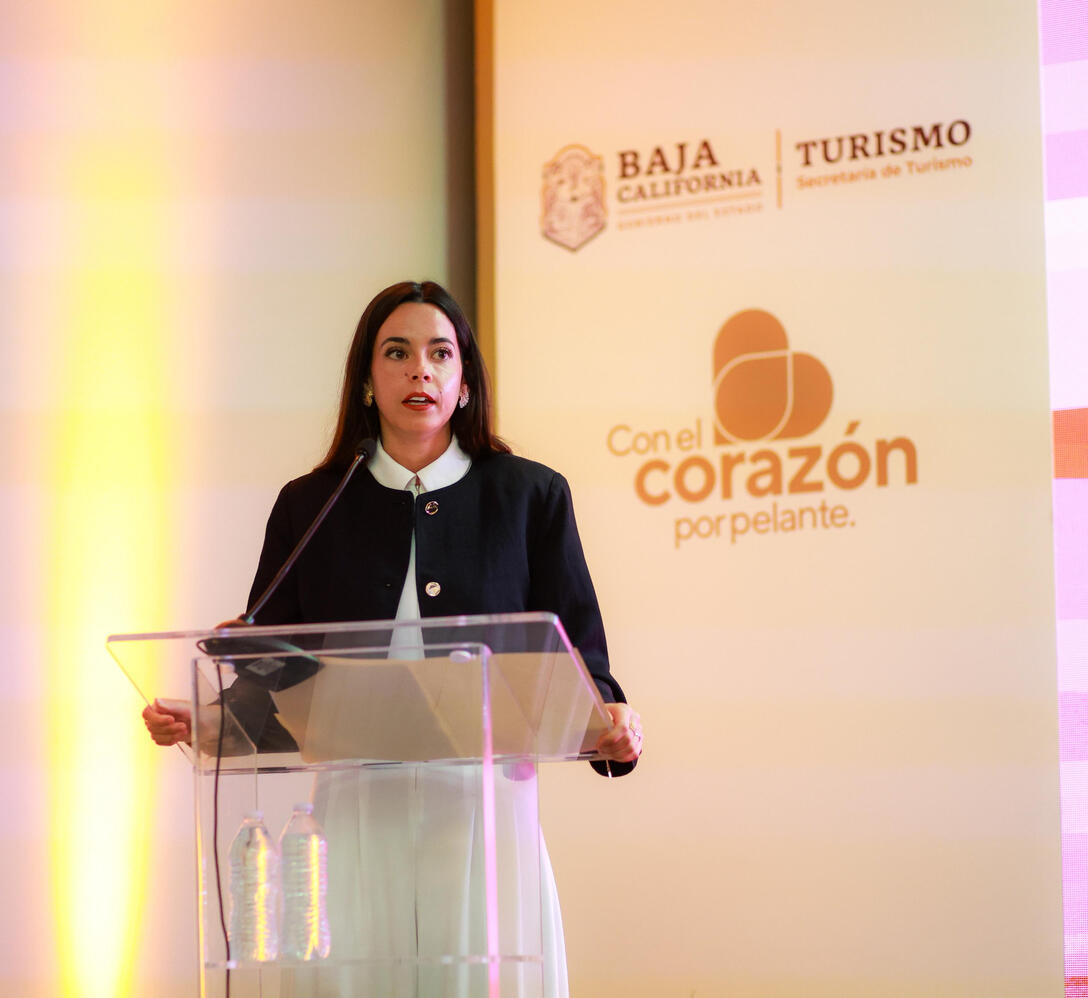 Elea Fernández, CEO y fundadora de SHAYA Mujeres Viajeras
